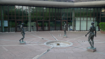 Thee Muses outside the EHBE
